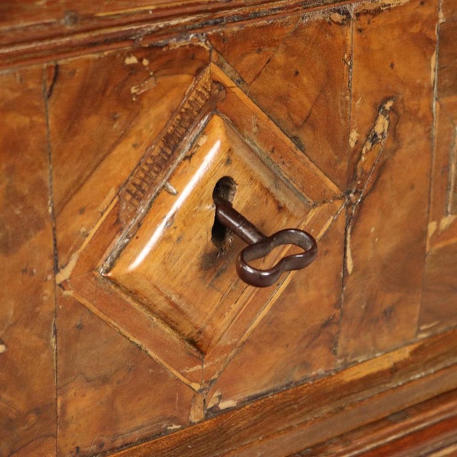 Baroque Chest of Drawers in Walnut For Sale - Image 4 of 10
