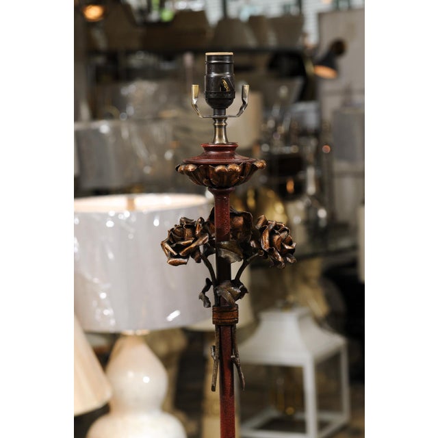 Stunning Pair of 1940s Italian Tole Floor Lamps, Gilt & Garnet Red For Sale - Image 4 of 12