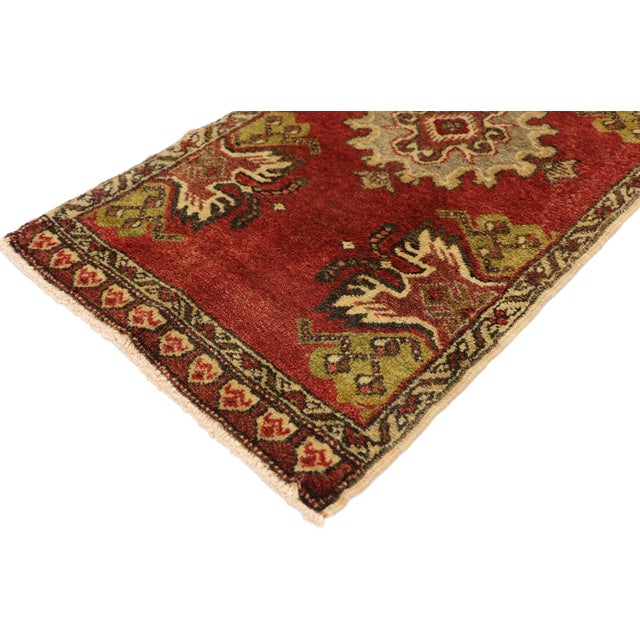 51488 Vintage Turkish Yastik Rug, 01'08 x 03'02. This hand-knotted wool vintage Turkish Yastik rug is a charming example...