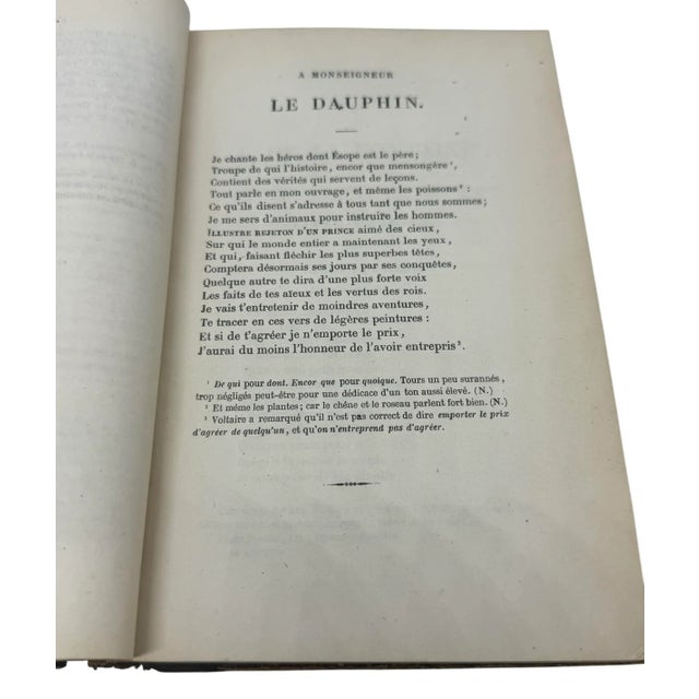 Antique "Fables De La Fontaine" Published in Paris by Librairie De Firmin Didot Frères, Fils Et Cie 1859 For Sale - Image 9 of 12