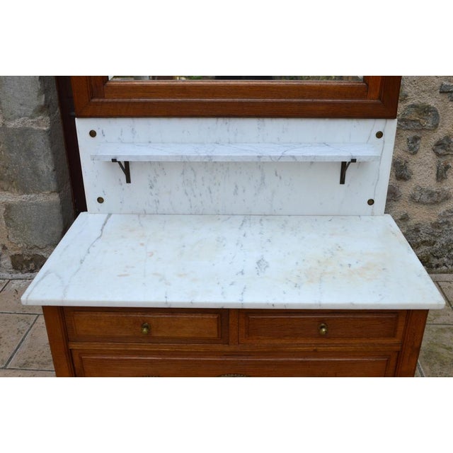 Brown French Art Nouveau Chest of Drawers in Carved Oak, 1910 For Sale - Image 8 of 17