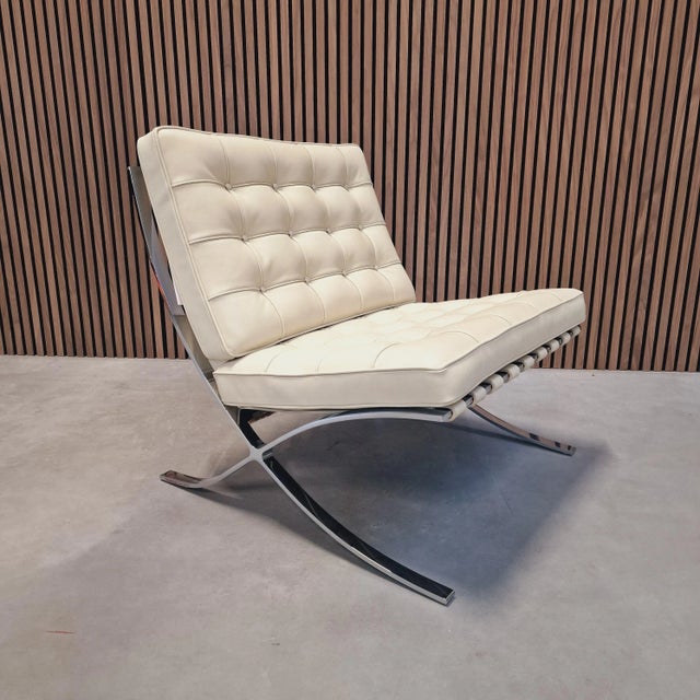 Metal Barcelona Chair by Ludwig Mies van der Rohe for Knoll Inc. / Knoll International For Sale - Image 7 of 7