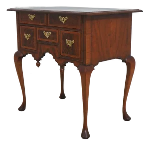 Baker Colonial Williamsburg 8868 New England Dressing Table