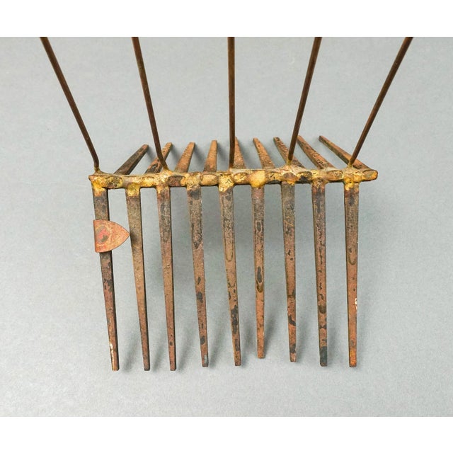 DeGroot Brutalist Mid-Century Modern Mixed Metal Brass Copper Iron Kinetic 5 Fish Sculpture For Sale In Miami - Image 6 of 7