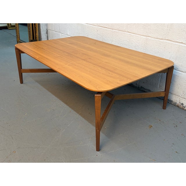 Calligaris Sculptural Modern Coffee Table by Calligaris of Italy For Sale - Image 4 of 13