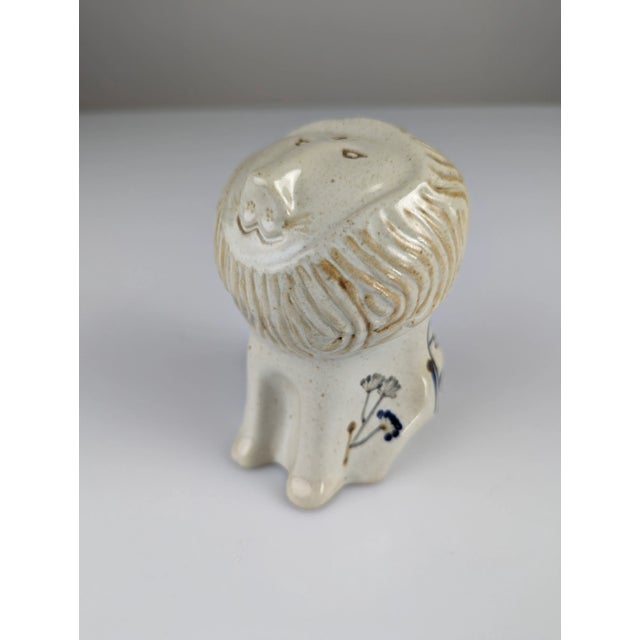 Discover this unique stoneware ceramic piece, an exquisitely crafted lion by the famous ceramist antonio salvador orodea...