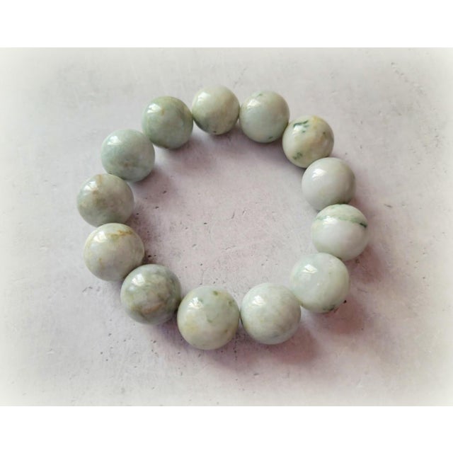 Burmese Pale Celadon Jade Beaded Stretch Bracelet, 9 Inch For Sale In Cleveland - Image 6 of 8