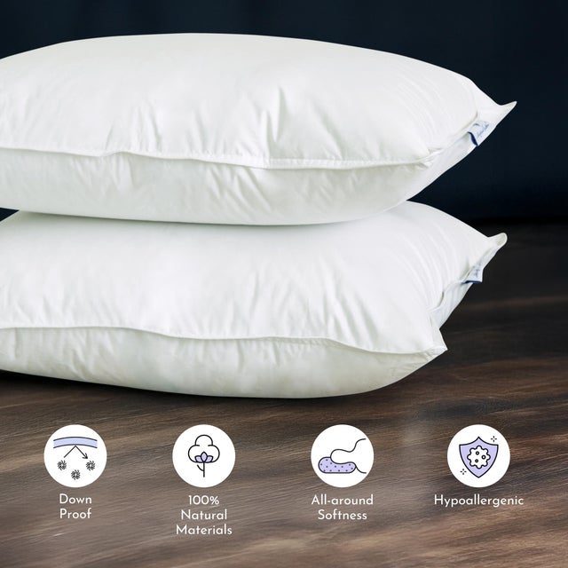 Traditional Hotel Luxe Soft White Goose Down Pillow with Cotton Shell, Queen For Sale - Image 3 of 8