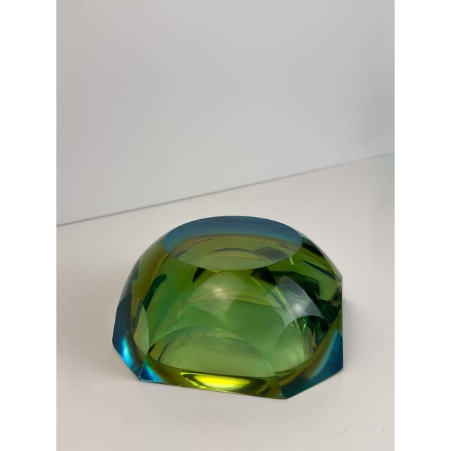 Octagonal Chartreuse Sommerso Murano Glass Bowl, 1960s For Sale - Image 10 of 11
