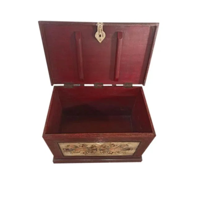 This meticulously crafted Antique Floral Painted Trunk Table offers not only stunning visual appeal but also practical...