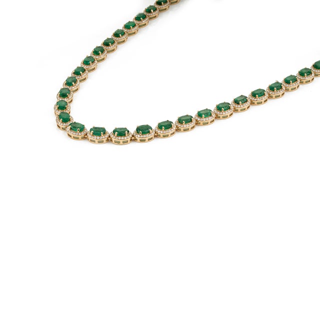 Metal VRJewels 22.13Ct Emerald & 4.61Ct Diamond Tennis Necklace 18k Yellow Gold 17 Inches For Sale - Image 7 of 15