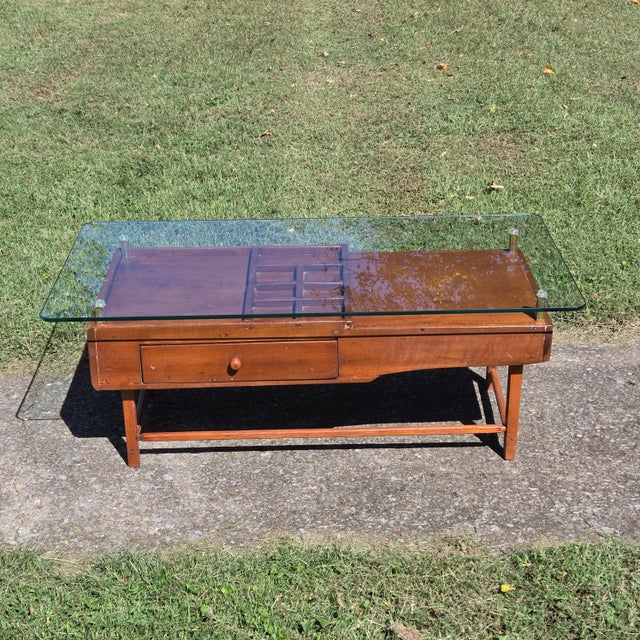 Antique 1800's Hardwood Oak Cobblers Bench Accent Table This here is a early 19th century Cobbler's bench. Constructed...