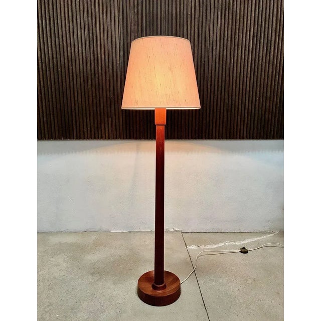 Beige Danish Solid Teak Wood Floor Lamp with Wild Silk Lampshade, 1960s For Sale - Image 8 of 18