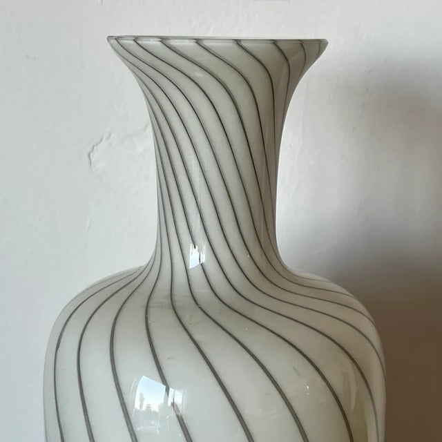Vintage Italian Glass Vase With Elegant Spiral For Sale - Image 4 of 5