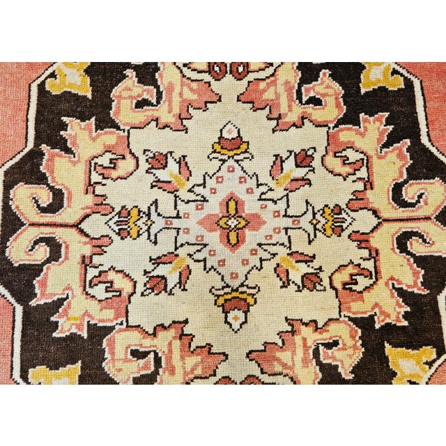 Vintage Turkish Oushak Area Rug, Handwoven Wool, 1920s Cream & Pink, 5' x 8' For Sale - Image 14 of 17