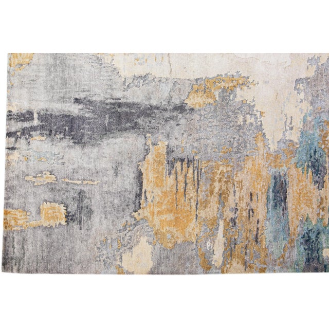 2010s Modern Handmade Gray & Gold Abstract Wool & Silk Rug For Sale - Image 4 of 7