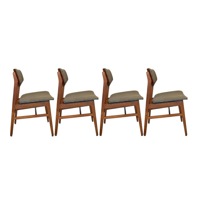 Modern 1960s Modern Walnut Side Chairs by Gunlocke - Set of 4 For Sale - Image 3 of 11