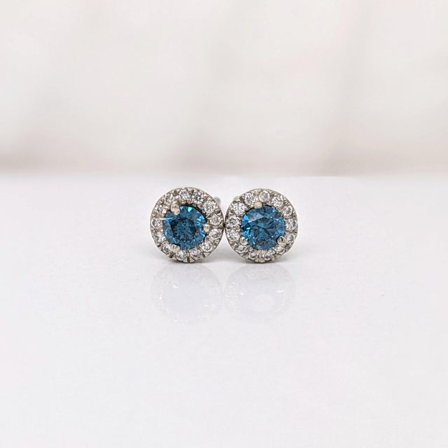 Contemporary Blue Diamond Stud Earrings With Natural Diamonds in Solid 14k Gold: Round 3.5mm, Pair For Sale - Image 3 of 7