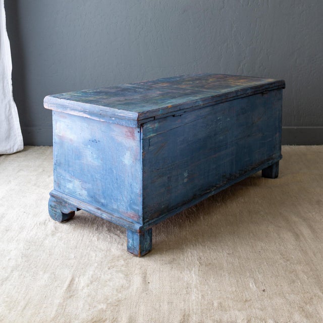 Rustic Blue Painted Cedar Blanket Chest Trunk With Empire C Curved Feet For Sale - Image 10 of 17