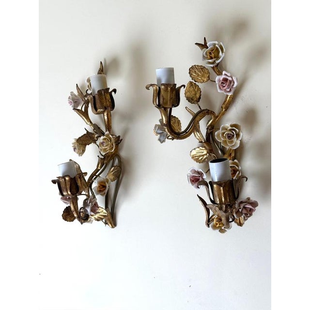 Vintage Italian Mirrored Gilt Metal and Porcelain Rose Sconces, 1940s, Set of 2 For Sale - Image 9 of 18
