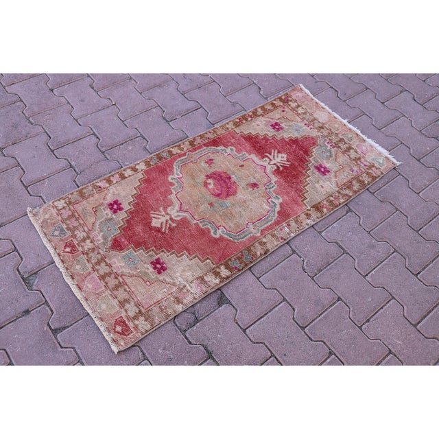 Traditional 1960s Traditional Cappadocia Handmade Oushak Doormat Rug For Sale - Image 3 of 10
