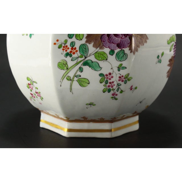 White Early 20th Century Pair Famille Rose Armorial Porcelain Vases by Samson of Paris For Sale - Image 8 of 17