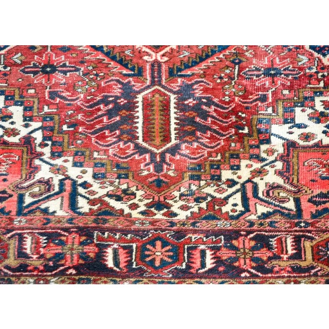 Early 20th Century Persian Heriz Rug For Sale In Chicago - Image 6 of 13