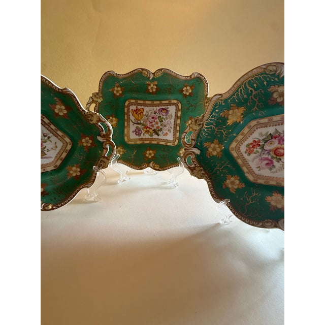 Ceramic Antique Coalport Apple-Green & Gilt Porcelain Dessert Dishes, Set of 3 or Antique Coalport Hand-Painted Porcelain Dessert Dishes, C. 1850, Set of 3 For Sale - Image 7 of 9