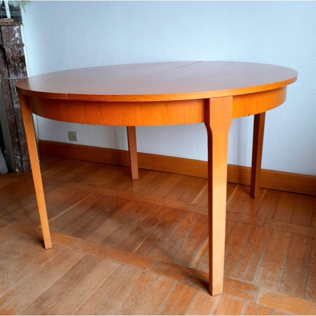 Extendable Danish Round Table, 1960 For Sale - Image 18 of 18