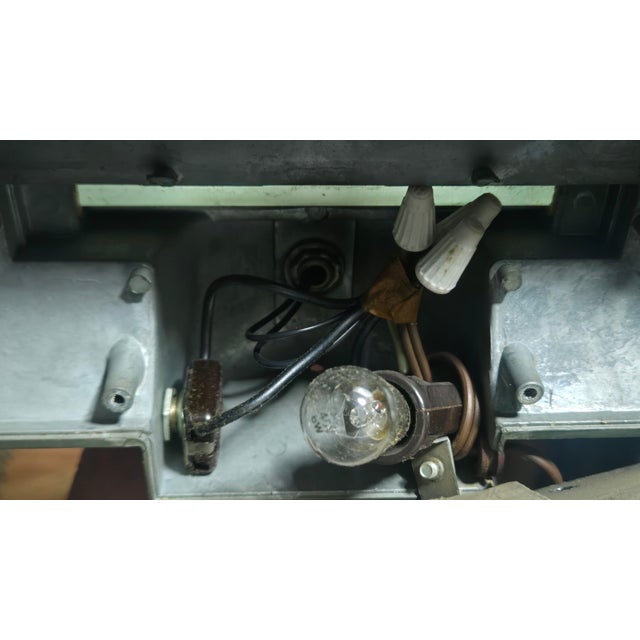 Mastercraft 1950s Mid-Century Modern Mastercrafters Model 146 "Starlight" Lighted Mystery Clock For Sale - Image 4 of 8