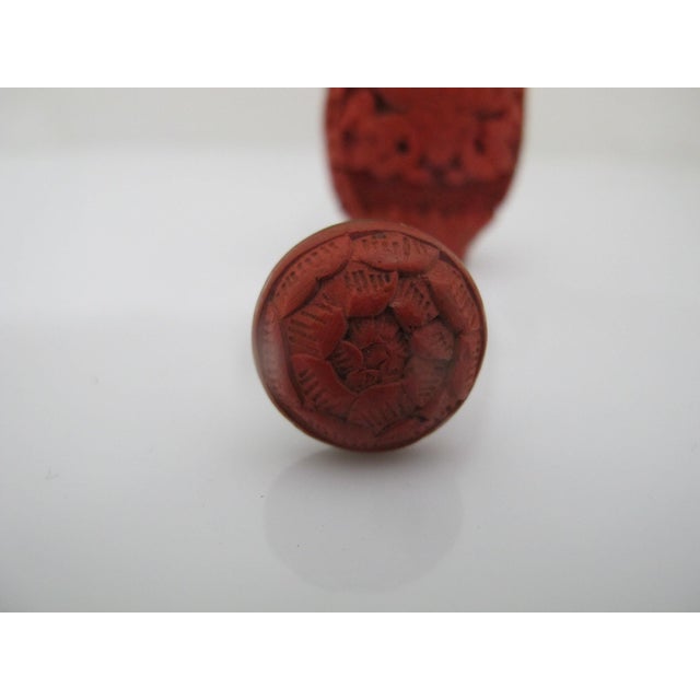 Chinese Chinese Carved Red Cinnabar Flower & Geometric Lacquer Snuff Bottle For Sale - Image 3 of 11