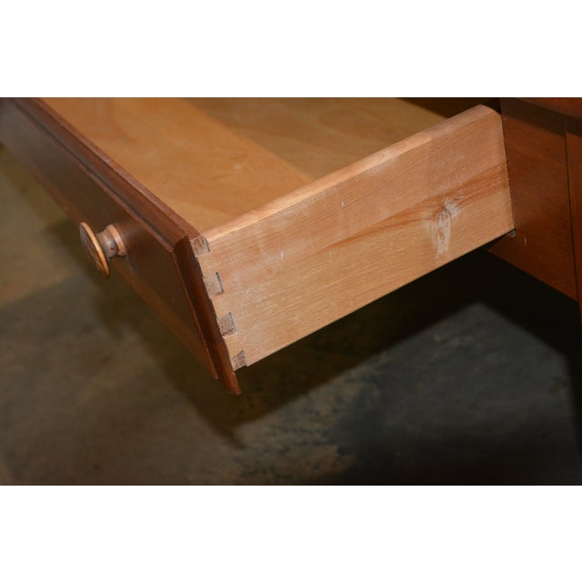 American Vintage S. Bent & Bros Square Brown Wooden Coffee Table W/ Single Drawer For Sale - Image 3 of 14