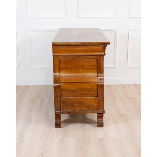 Brown Walnut Chest Of Drawers, Louis Philippe, First Half Of The 19th Century For Sale - Image 8 of 10