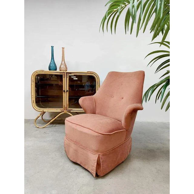 Vintage Soft Pink Lounge Chair by Theo Ruth for Artifort, 1950s For Sale - Image 3 of 6