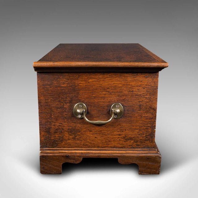 1800's Antique Georgian Oak Apprentice Mule Chest For Sale - Image 4 of 11