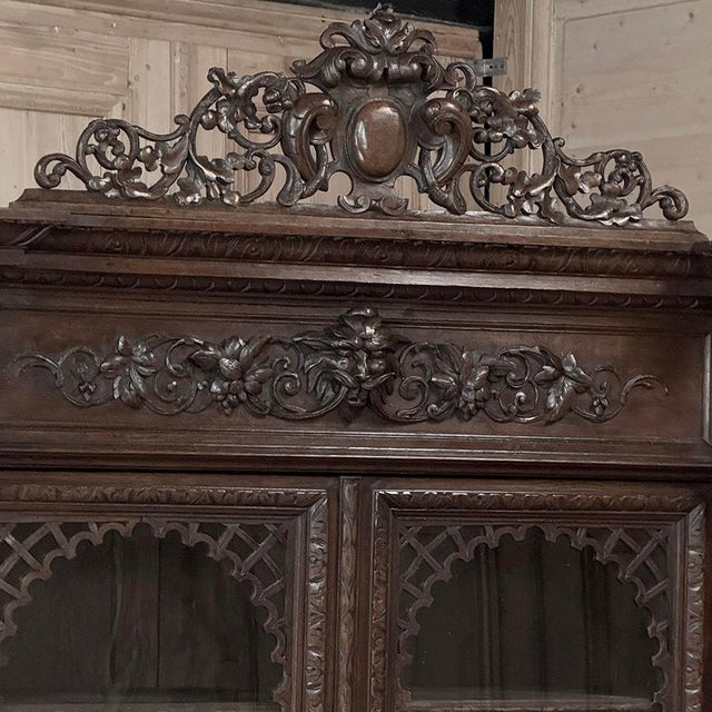 Mid 19th Century 19th Century French Carved Oak Hunt Bookcase With Barley Twist Columns For Sale - Image 5 of 18