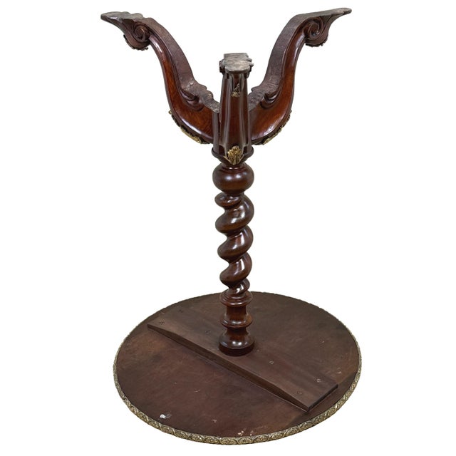 Wood Victorian Ormolu and Marquetry Circular Lamp Table, 1860 For Sale - Image 7 of 10