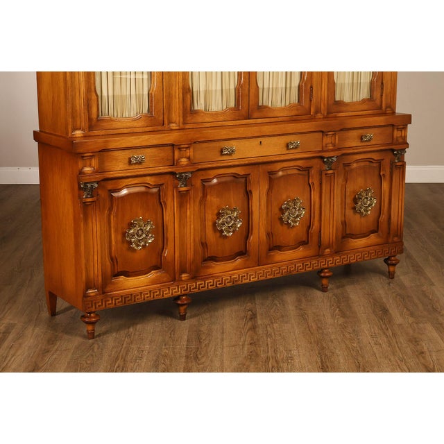 Daniel Jones Inc. Custom Regency Style Bookcase or China Cabinet For Sale - Image 12 of 18