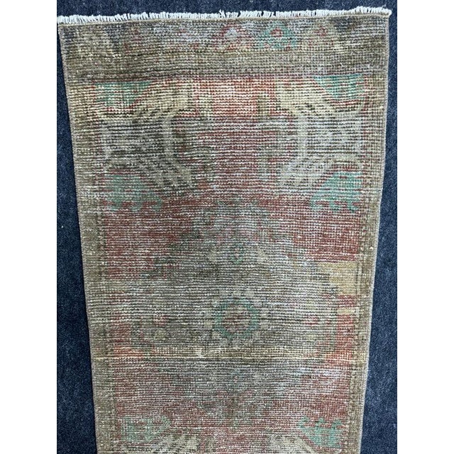 Turkish Yastik Rug 1'7" x 3'2" For Sale - Image 4 of 5