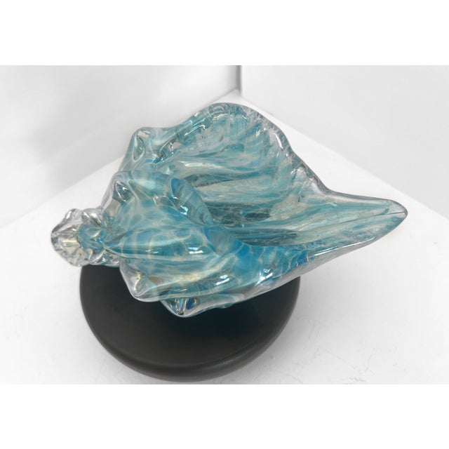 Vintage Hand-Blown Italian Glass Conch Shell Sculpture – Blue Swirl Aventurine Art For Sale - Image 6 of 16