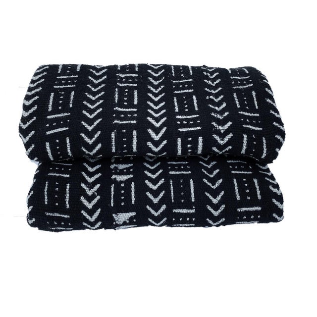 African Vintage African Black and White Mud Cloth Textile Mali 62" by 43" For Sale - Image 3 of 5