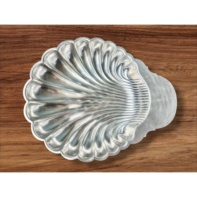 Large Fleuron Serving Platter in Silver-Plated Metal in the shape of Scallop Shell from Christofle, France, 1960s For Sale - Image 4 of 4