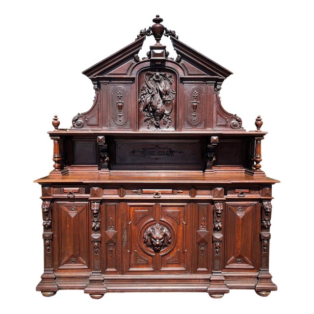 19th Century Renaissance Style Oak Hunting Buffet For Sale
