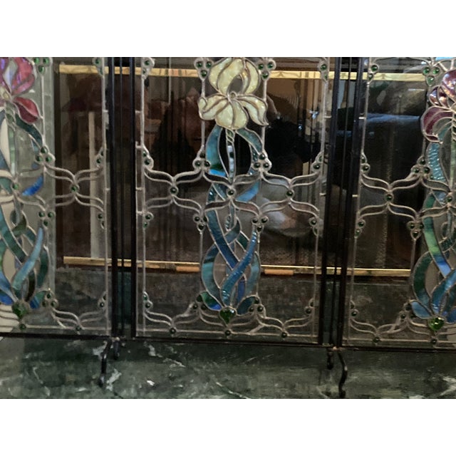 Art Nouveau Late 19th Century Art Nouveau Fireplace/ Tea Screen -Tiffany Glass Style For Sale - Image 3 of 6