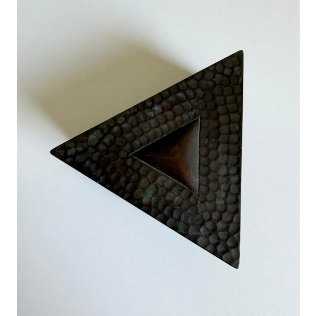 A fantastic antique box in the Arts and Crafts style, circa late 1800s to early 1900s. Features a unique triangle shape...
