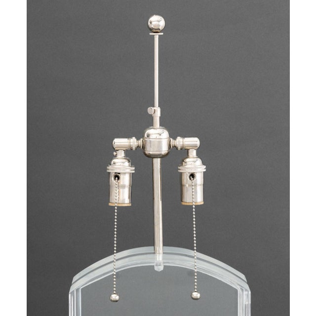 Modern Clear Acrylic and Chrome Table Lamps, Pair For Sale - Image 4 of 7