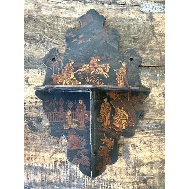 This vintage Chinoiserie wall bracket is a masterpiece of decorative art, perfect for adding an element of historical...