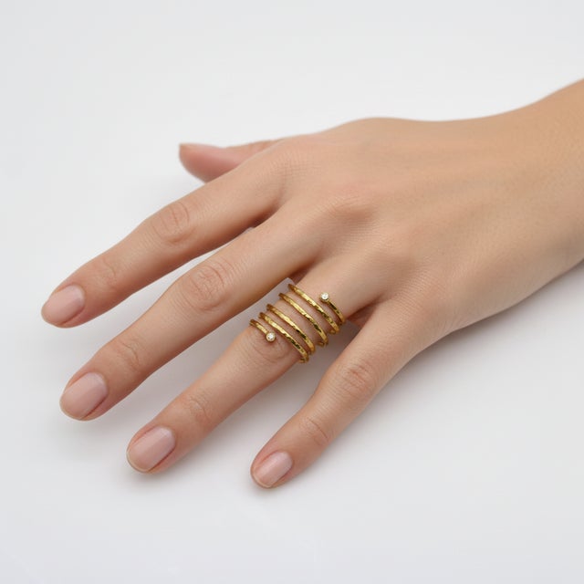 1990s Gurhan 22k Gold Diamond Spiral Coil Ring From Rain Collection, Size 7 For Sale - Image 10 of 10