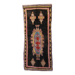 1980s Moroccan Vintage Boucherouite Rug - 4'5" X 9'8" Ft For Sale