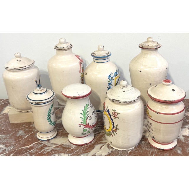 Neoclassical Set of 8 Italian Hand-Painted Apothecary Jars with Lids, Montelupo, Tuscany For Sale - Image 3 of 16